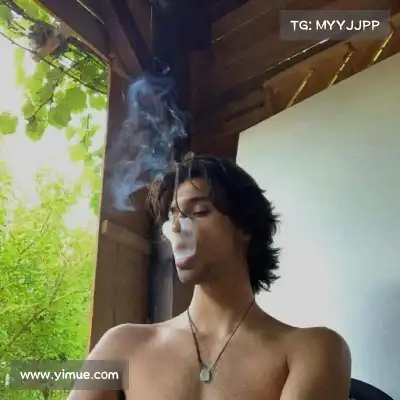 鲁羿嵩